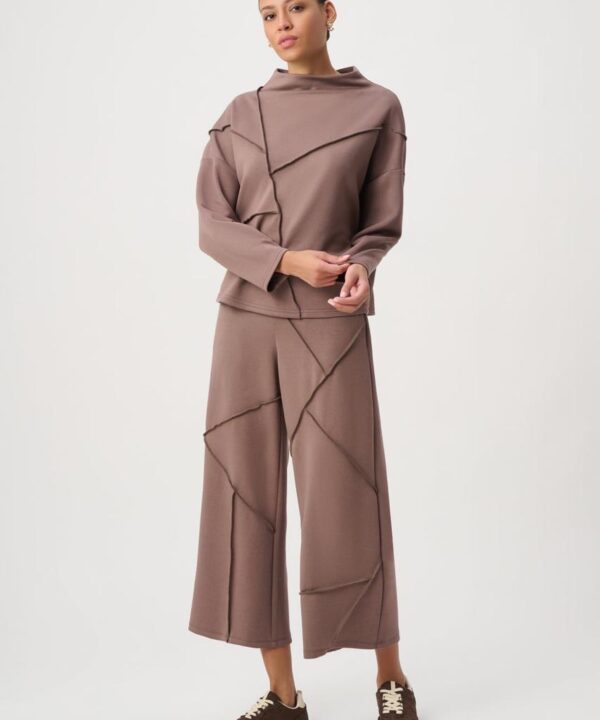 JOSEPH RIBKOFF Top boxy with embellished seams